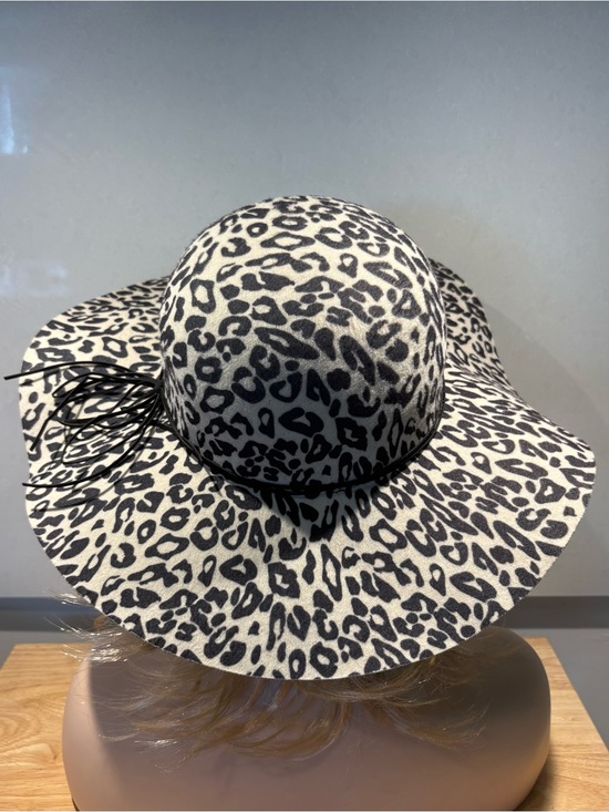 Something Special Accessories - Something Special Leopard Print Wide Brim Sun Hat Polyester Cream and Black